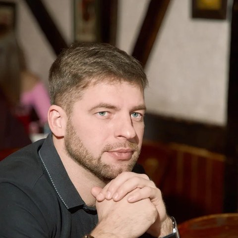 Мезенцев Владимир — руководитель партнёрской сети Astelli